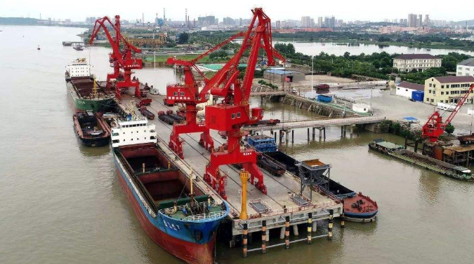 阜康概述露天料场港口封闭问题的实行方法